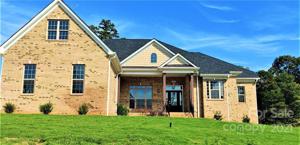 3000 Applewood Point