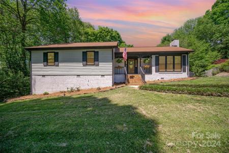 616 Forest Lane