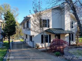 668 Pinehaven
