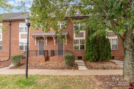 103 Steinbeck Way