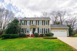 880 37th NE