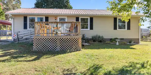 364 Greenlea Circle