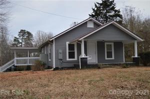 23 N Summit Avenue