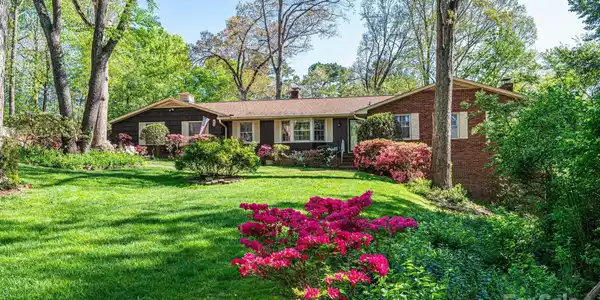 1213 10th Street Lane NW