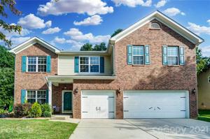 729 Rocky Grove