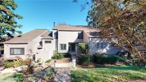 82 Ridgeport Road