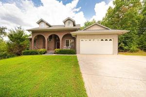 6389 Mountainside
