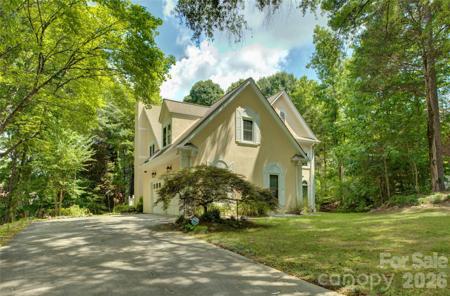 15608 Woodland Ridge Lane