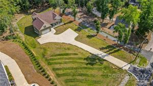 2670 Island View