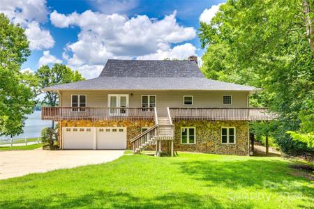 1580 Woodbranch Road
