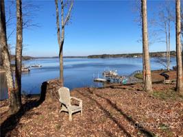 537 Clearview