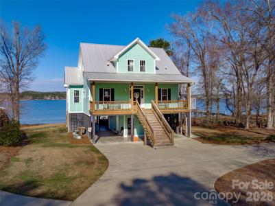 2583 Rockbridge Road