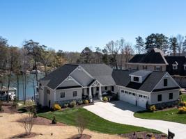 3740 Rivergrass