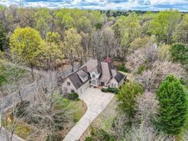 11901 Mountain Lake