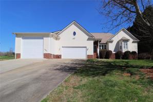 147 North Shore