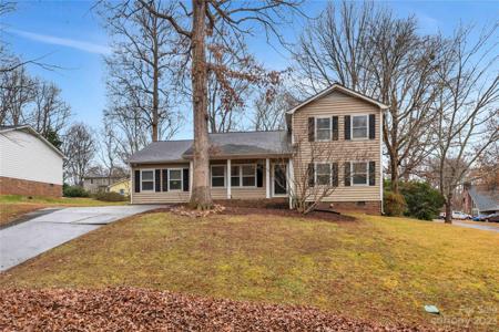 223 Woodridge Drive