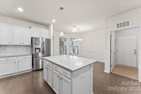 517 Cellini Place