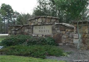 1077 Sunset Pointe Drive