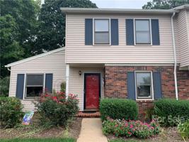 2705 North Center