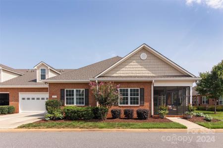 8313 Glacier Drive