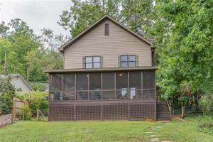 1464 W Lakeshore Drive