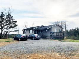 6239 Benfields Landing Road