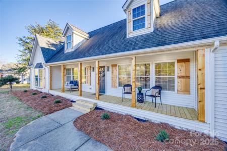 1612 Bowater Road