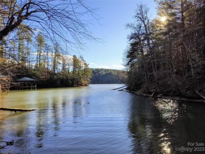2.96 acres Quiet Water Cove