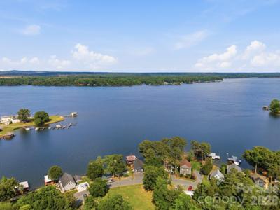 562 Lake Head Road