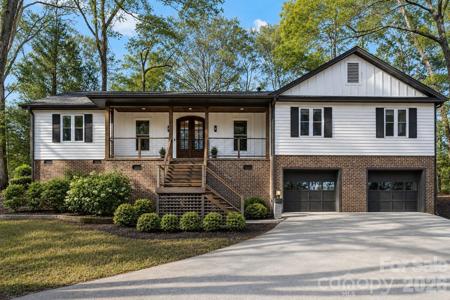 16 Tanglewood Road