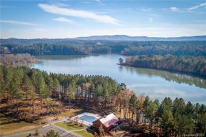 1379 Scenic Lane