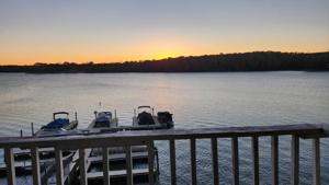 7340 Lakefront
