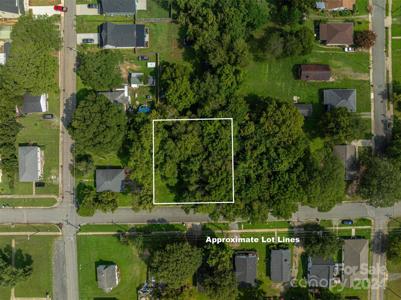 000 Elm Avenue