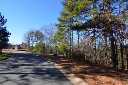 3028 Lake Pointe Drive