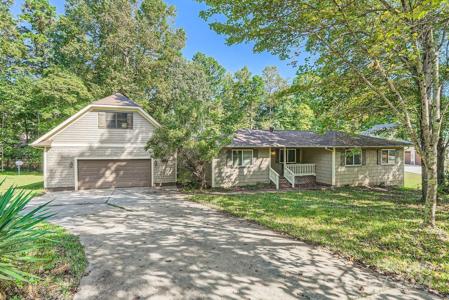 120 Rustic Way Lane