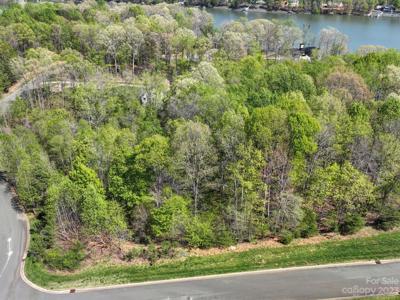 1103 Sawtooth Oak