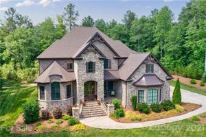 4446 River Oaks
