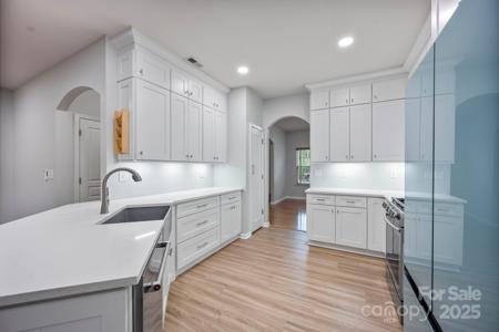 8731 Westwind Point Drive