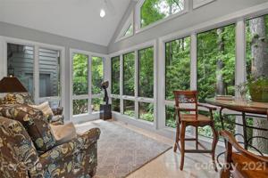 5 Sandy Cove