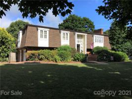 3609 Falling Creek NE