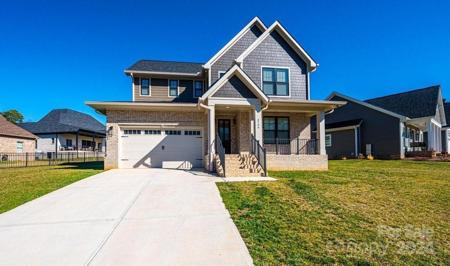 3736 9th Street Court NE