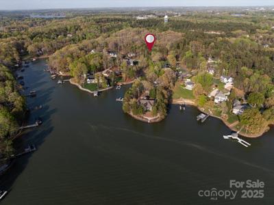 233 Greenbay Road