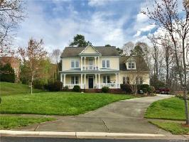 2099 Lake Forest Drive 