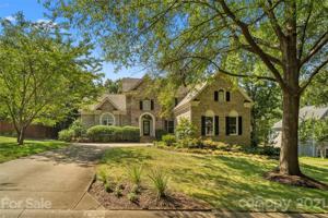 15611 Woodland Ridge