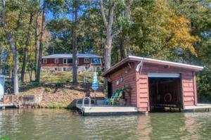 109 Hamilton Drive