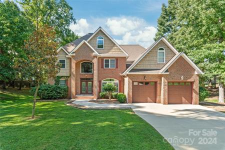 169 Broadview Circle