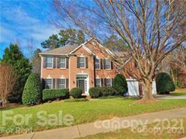 2627 Shady Reach