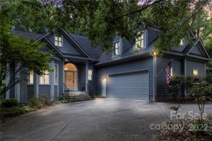 8 Oakwood