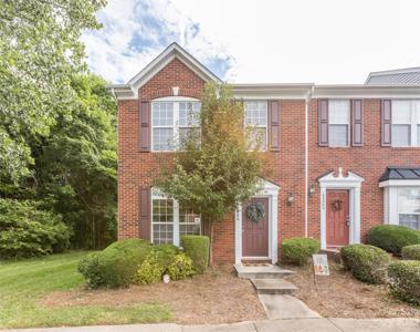 4000 Waterside