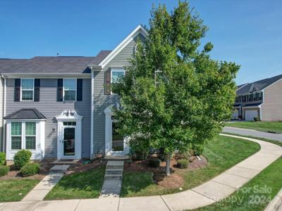 2808 Sand Cove Court